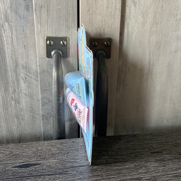 Disney Alice and Wonderland Lip Gloss NWT - Picture 4 of 5